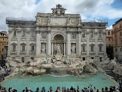 Navigating the Eternal City's Gem: Essential Tips for Visiting Trevi Fountain