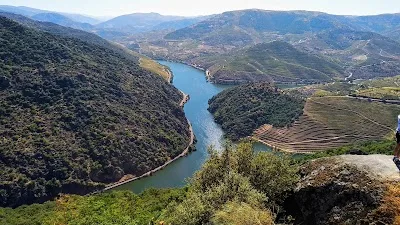 Miradouro São Salvador Douro: Best Photo Spots & Views