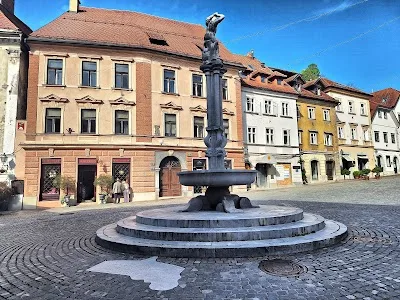 Ljubljana Old Town: What to See, Eat & Do