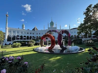 Master Your Visit: Top Tips for a Magical Day at Tivoli Gardens