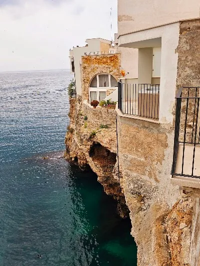 Grotta Palazzese Polignano: Menu, Booking & Dining Tips