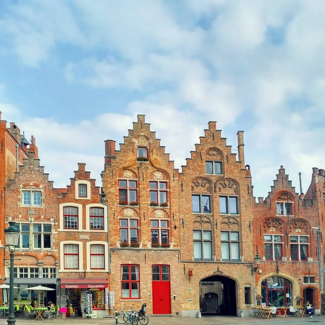Markt Square Bruges: Budget Guide & Free Entry Tips