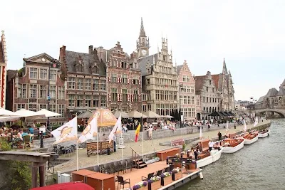 Best Food Near Groentenmarkt Ghent: Local Restaurants & Markets