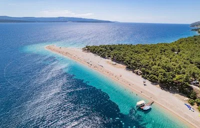 Zlatni Rat Beach Bol: Best Spots, Times & Photography Guide