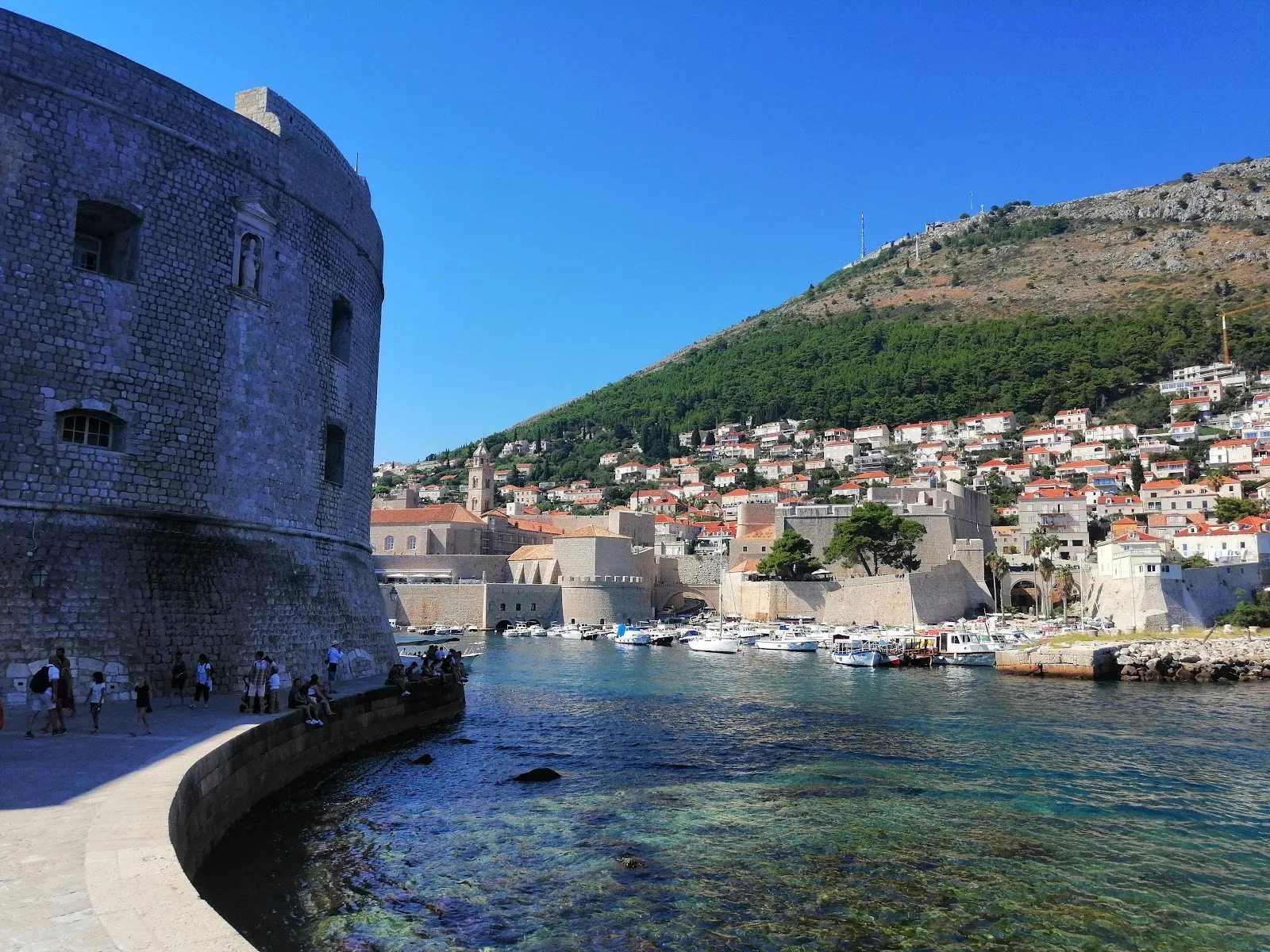 Dubrovnik City Walls: Best Photo Spots & Golden Hour Guide