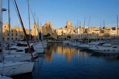 Vittoriosa Birgu Malta: What to See, Eat & Do Guide