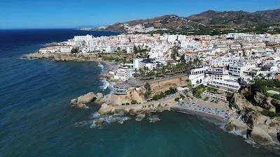 Nerja Balcony of Europe Itinerary: Guide & What to Skip