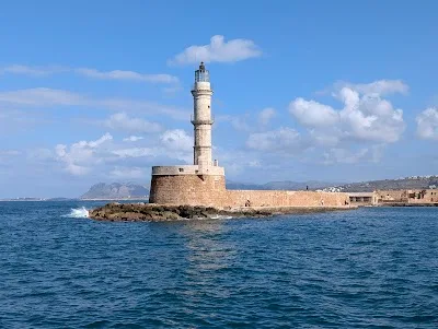 Best Food Near Old Port Chania: Local Restaurants & Markets